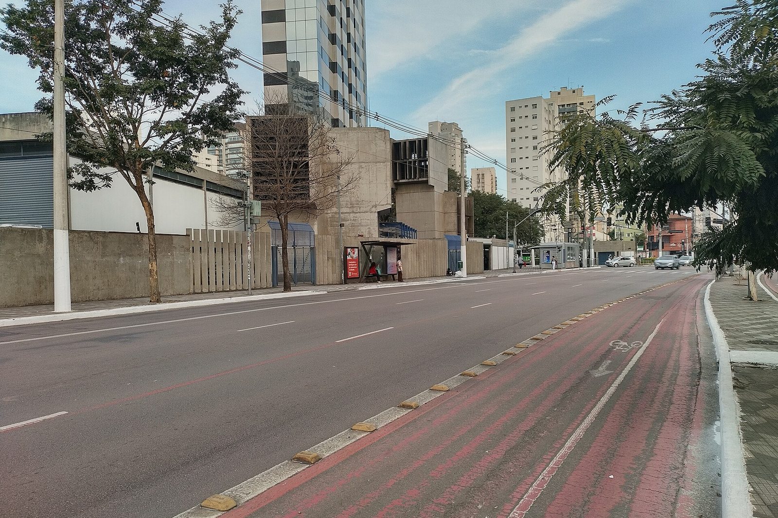 Entorno da estação Vila Mariana da Linha 1-Azul